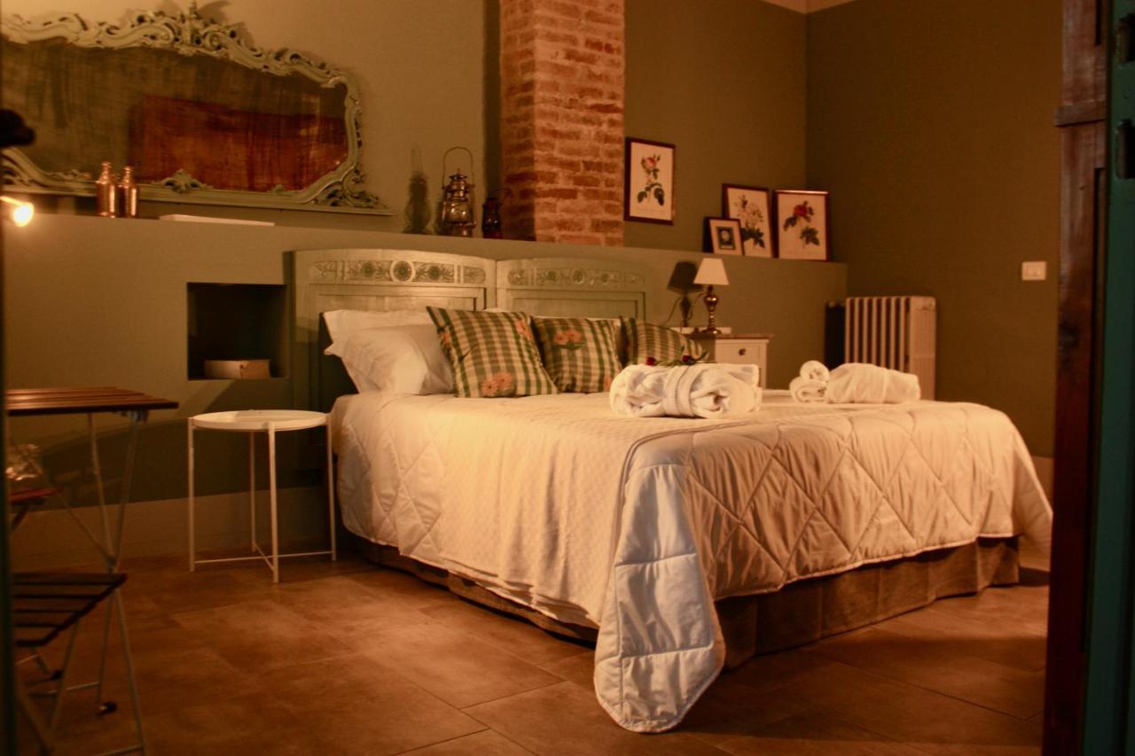 Casapaletti Country House Alfiano Natta Bagian luar foto
